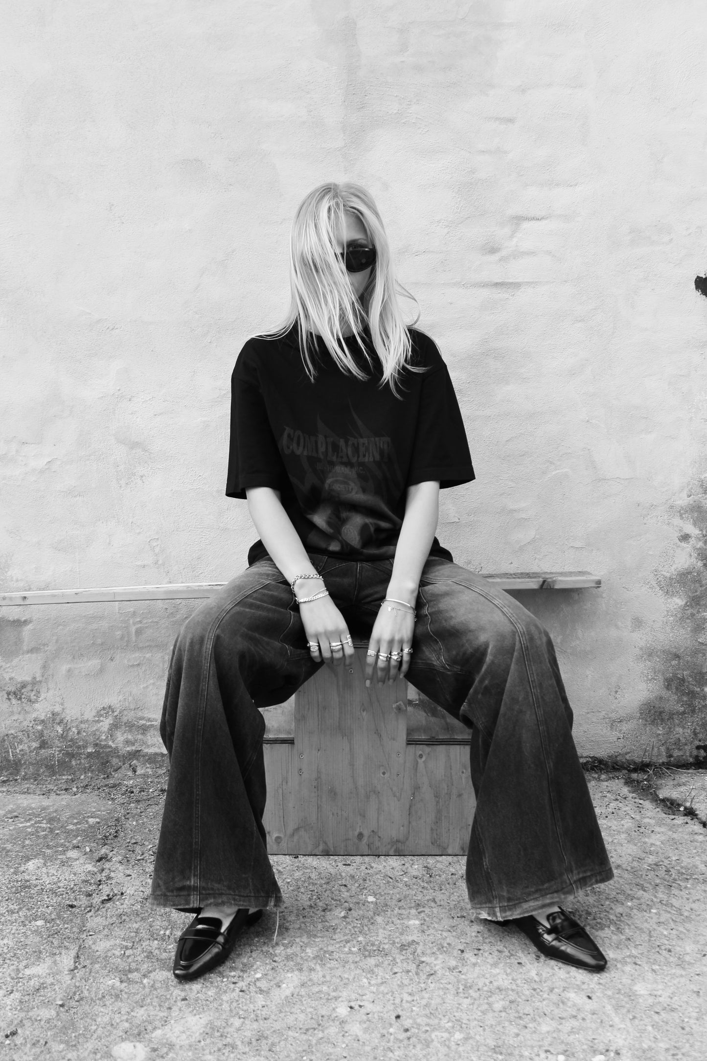 T-SHIRT